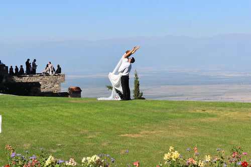 One-Day Private Tour to Bodbe and Sighnaghi