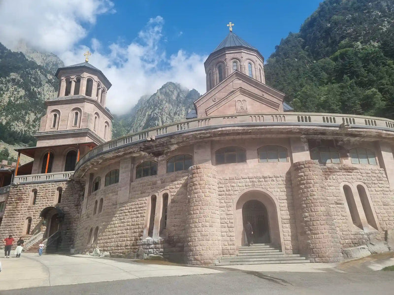 Georgi Travels Tour Photo