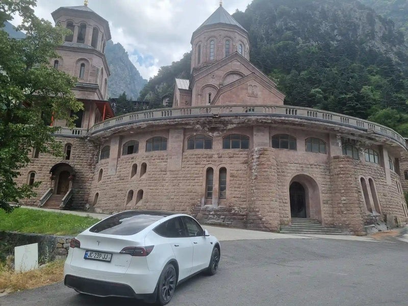Georgi Travels Tour Photo
