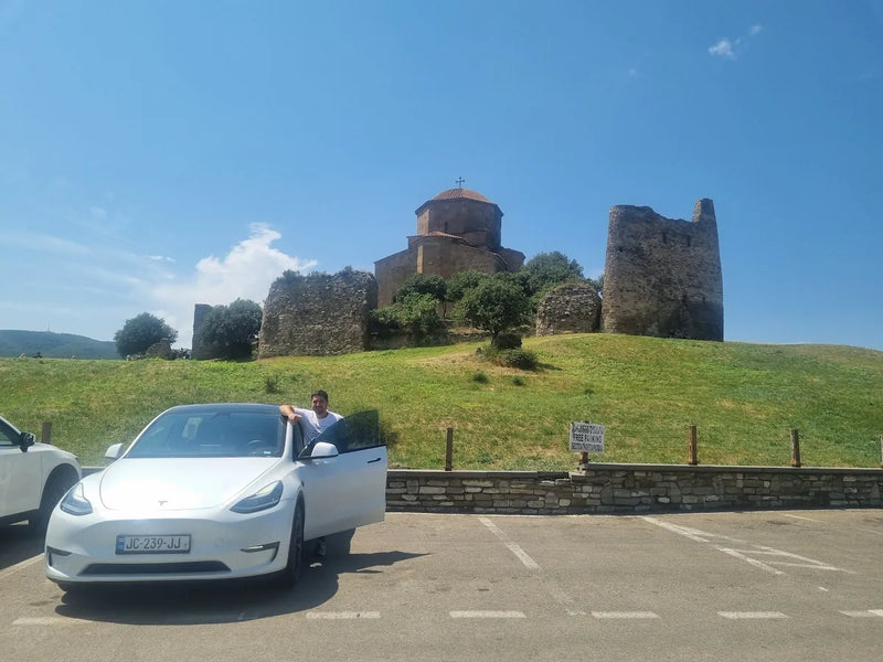 Georgi Travels Tour Photo